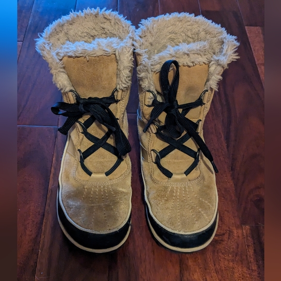 Sorel Boots - Picture 3 of 3
